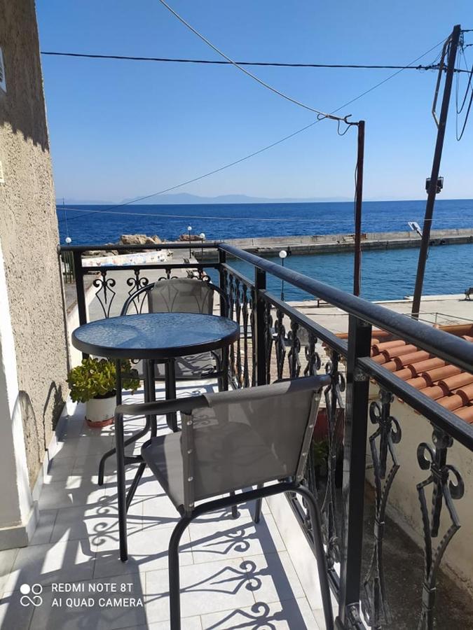 Despoina Seaside Apartment Ágios Konstantínos Exteriör bild
